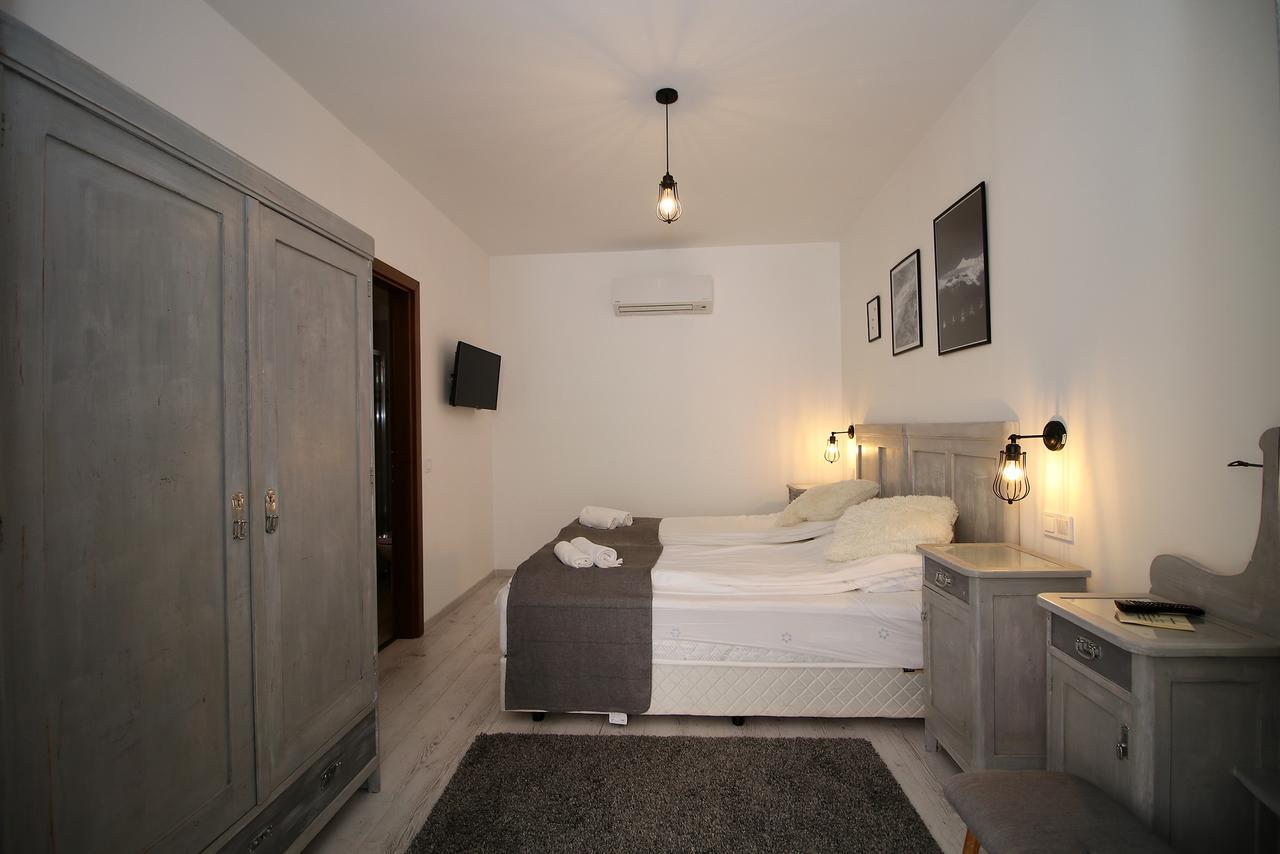 A Haz Hotel Miskolc Eksteriør billede